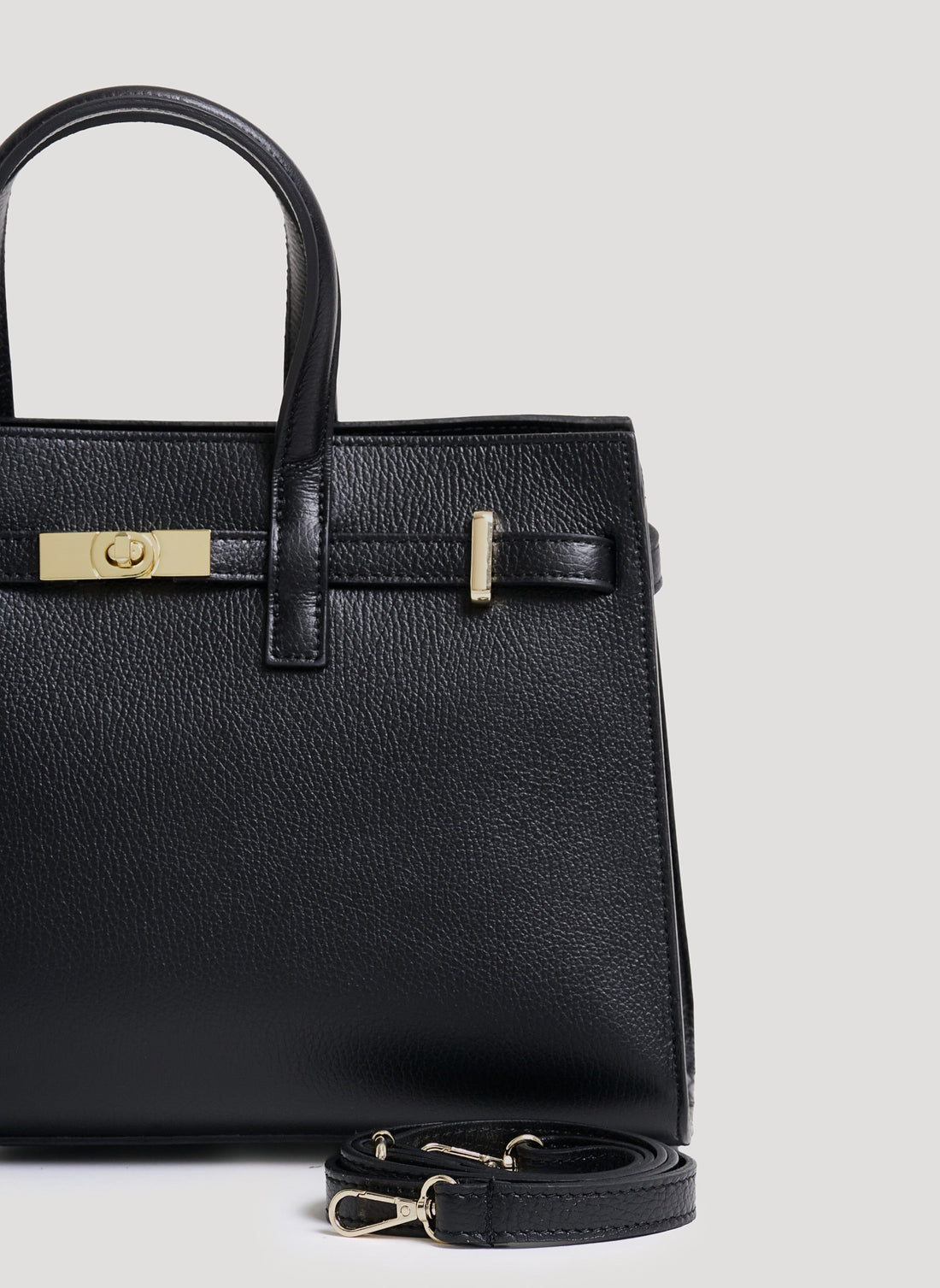 Borsa Sveva in pelle Togo Nera - Voemièn