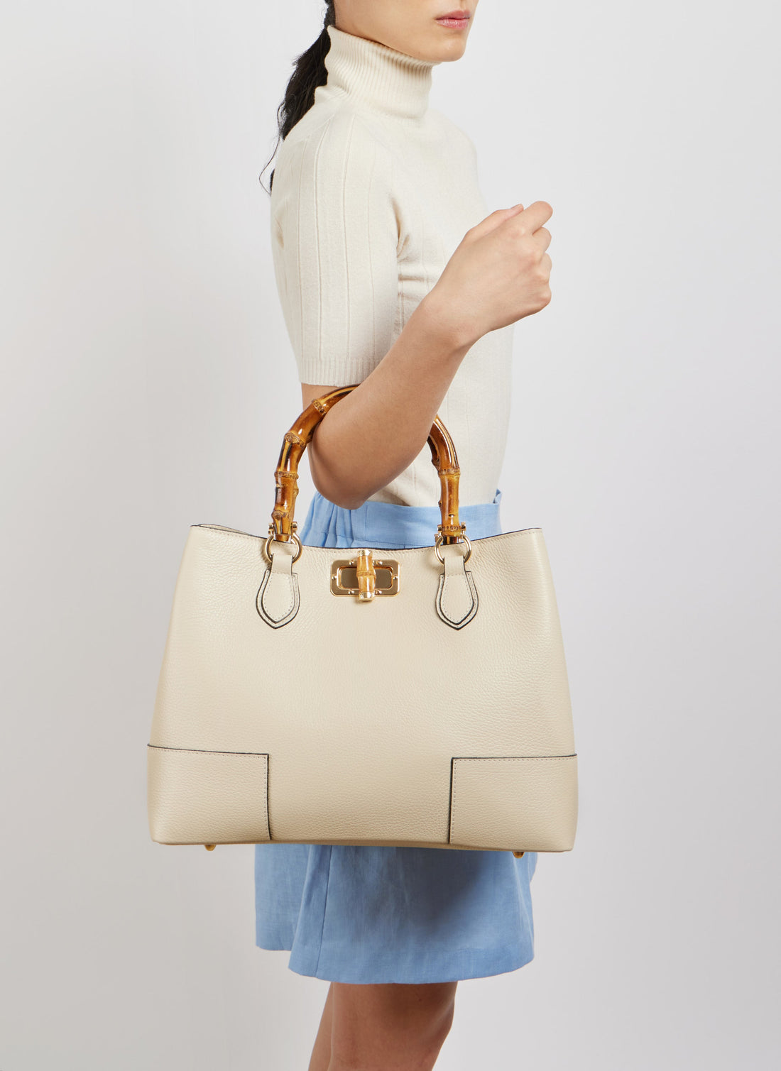 Bamboo Babe Bag in Beige Dollar Leather