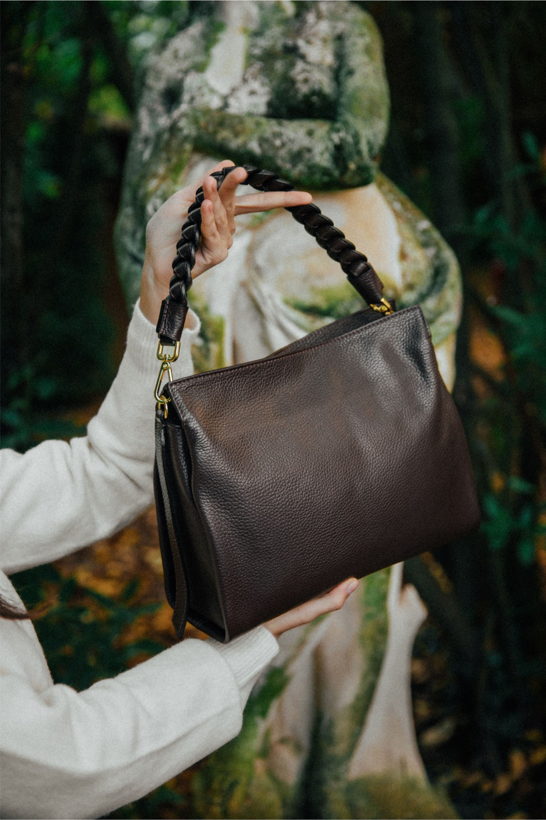 Braid Bag in Dark Brown Dollar Leather