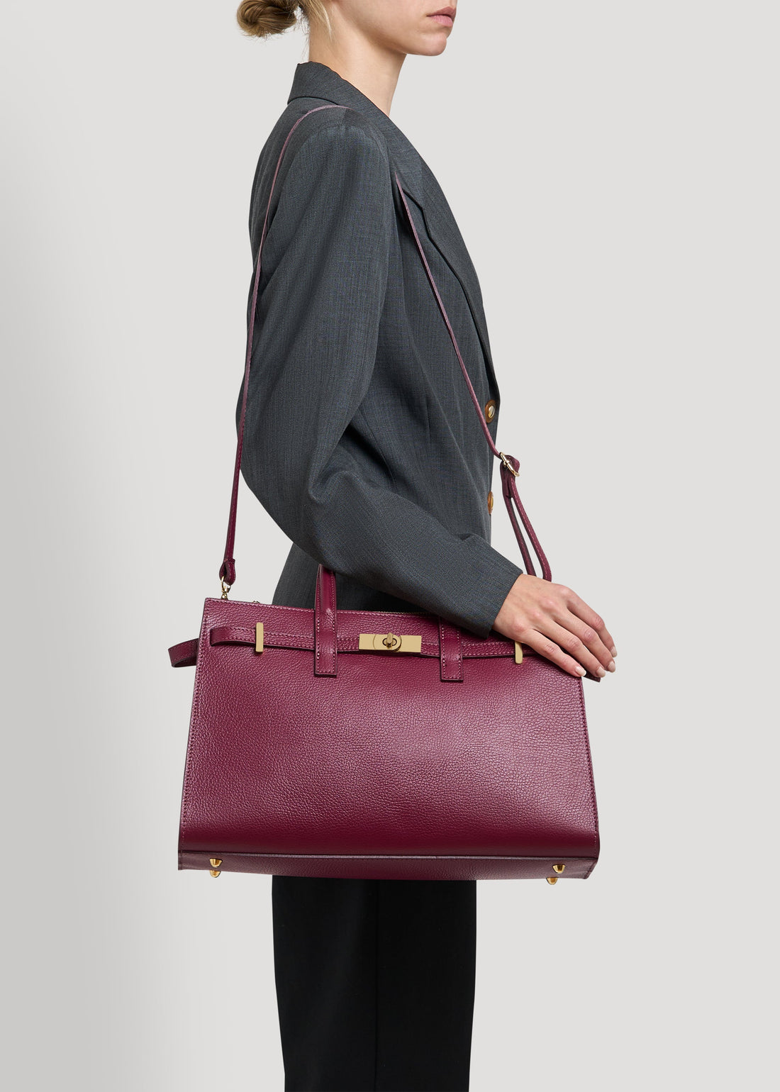 Sveva Bag in Burgundy Togo Leather