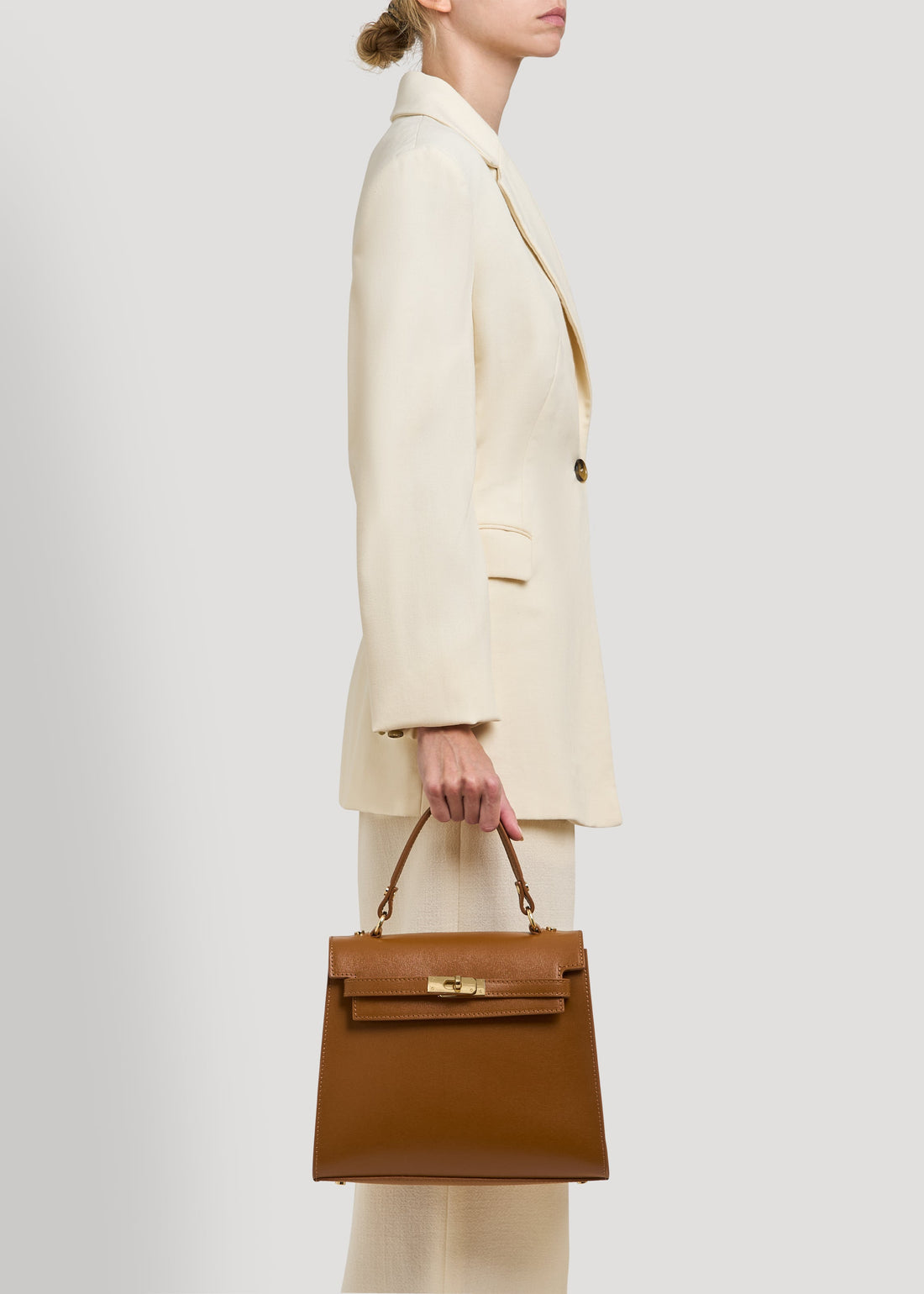 Zaira Bag in Genuine Saffiano Leather Light Brown