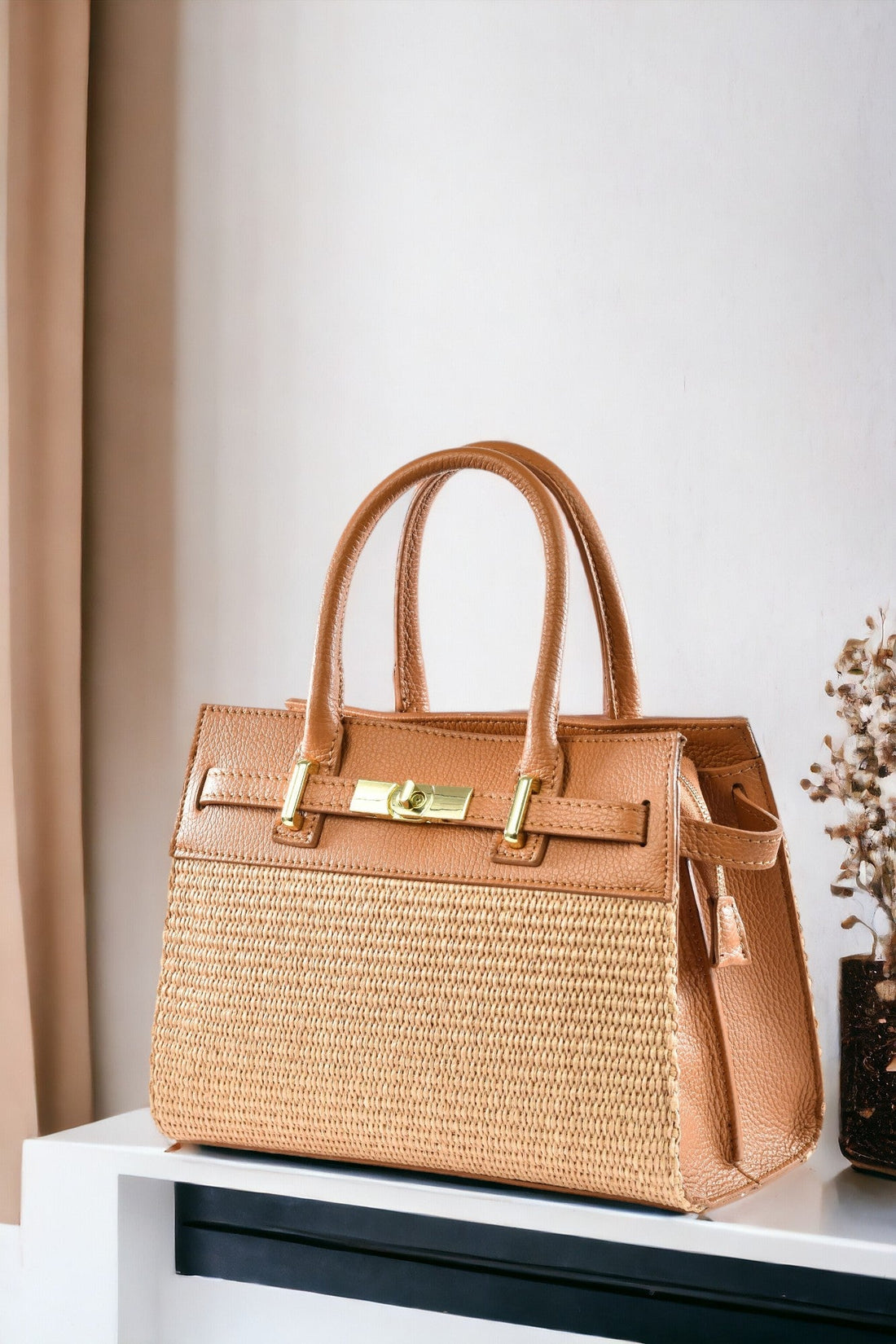 Grace Bag in Tan Leather and Raphia