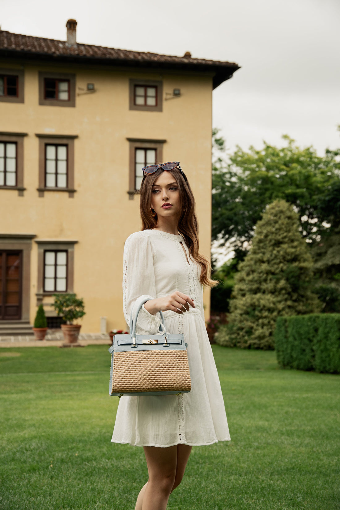 Grace Bag in Pale Blue Leather and Raphia