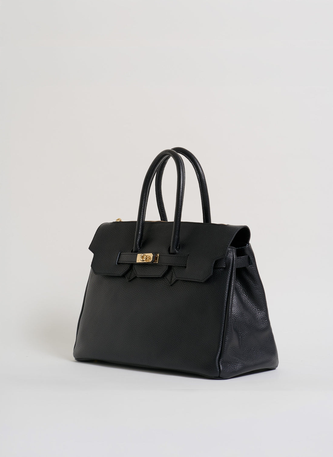 Elizabeth Bag in Black Togo Leather