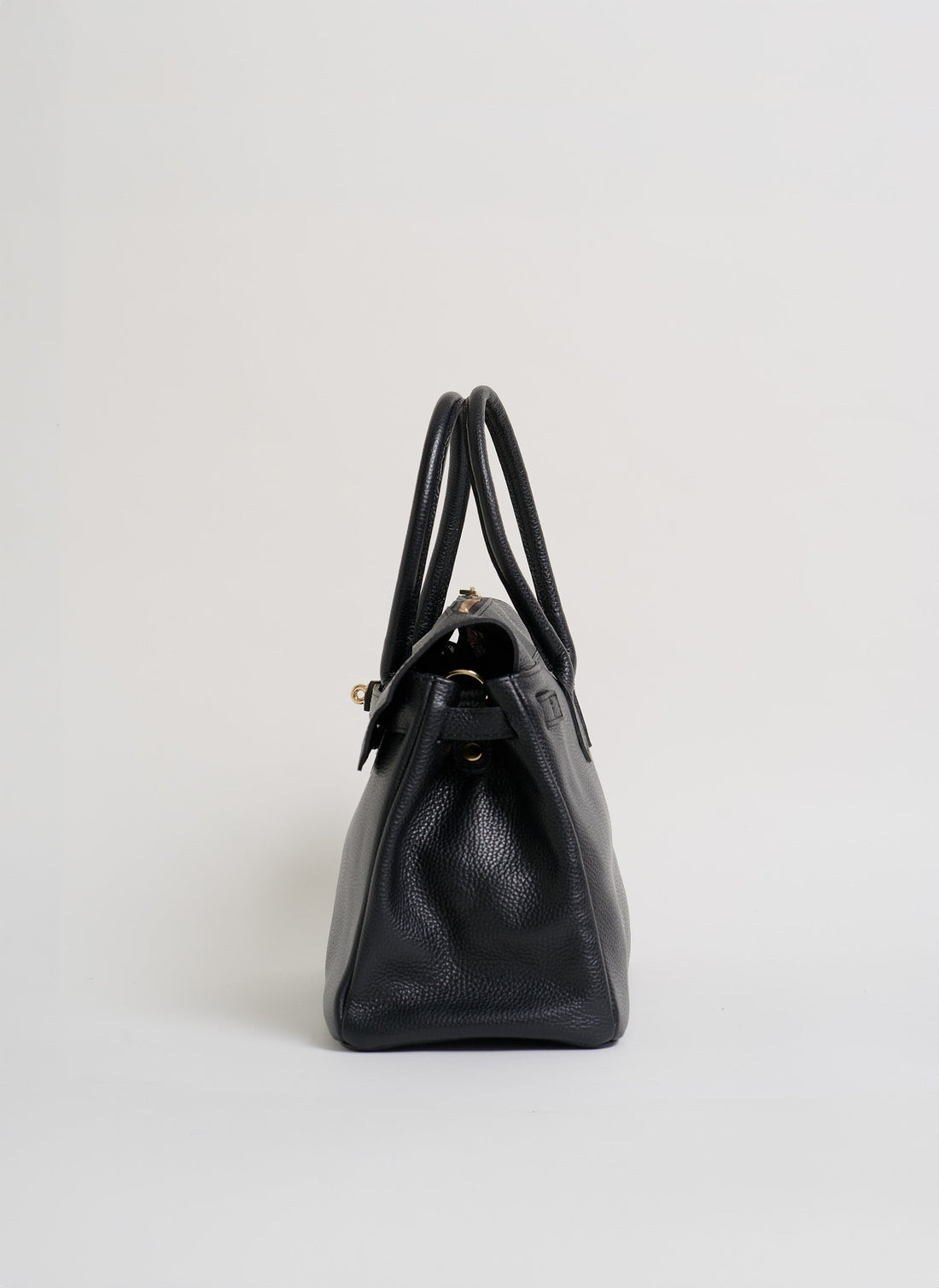Elizabeth Bag in Black Togo Leather