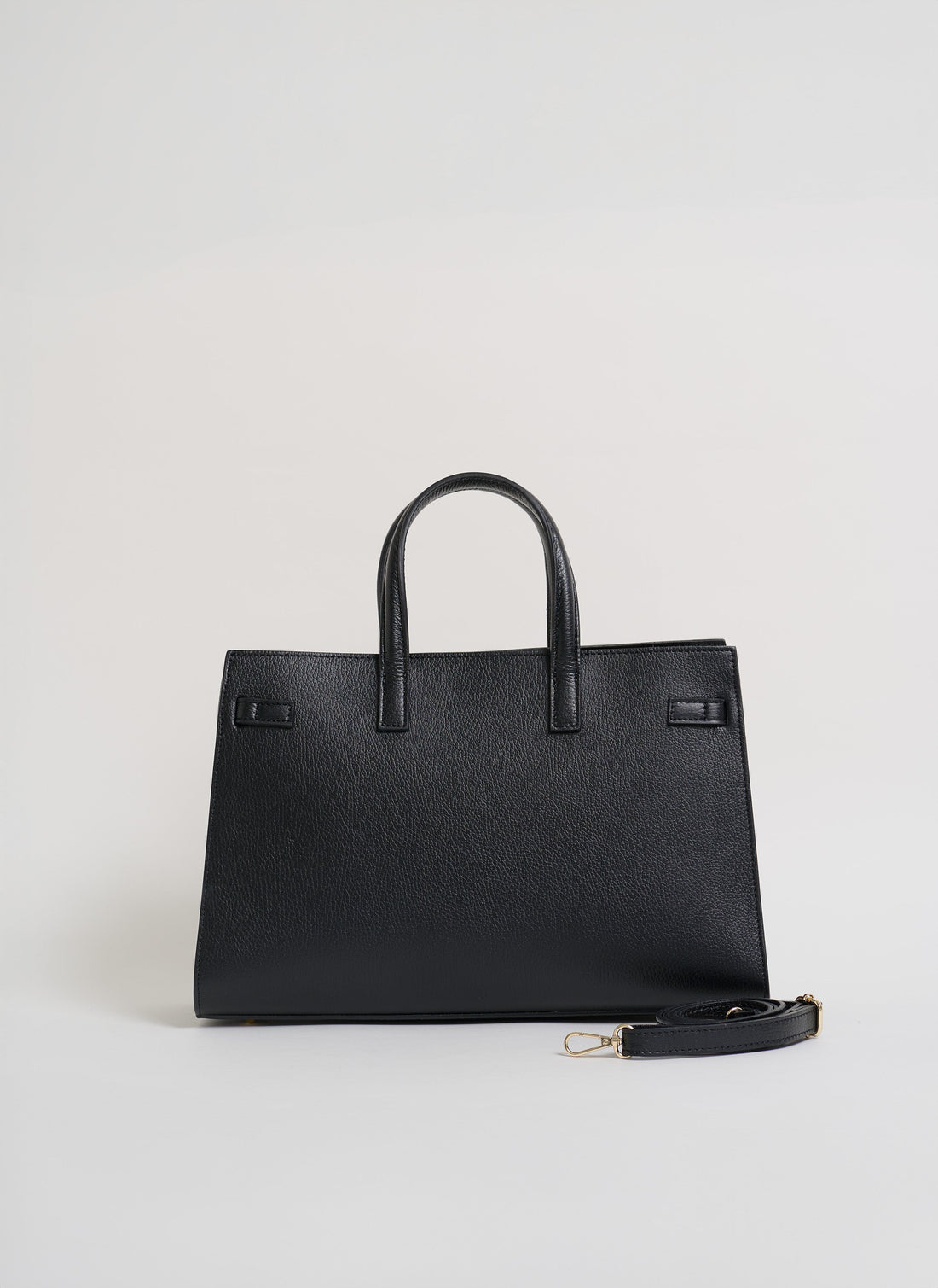 Borsa Sveva in pelle Togo Nera - Voemièn
