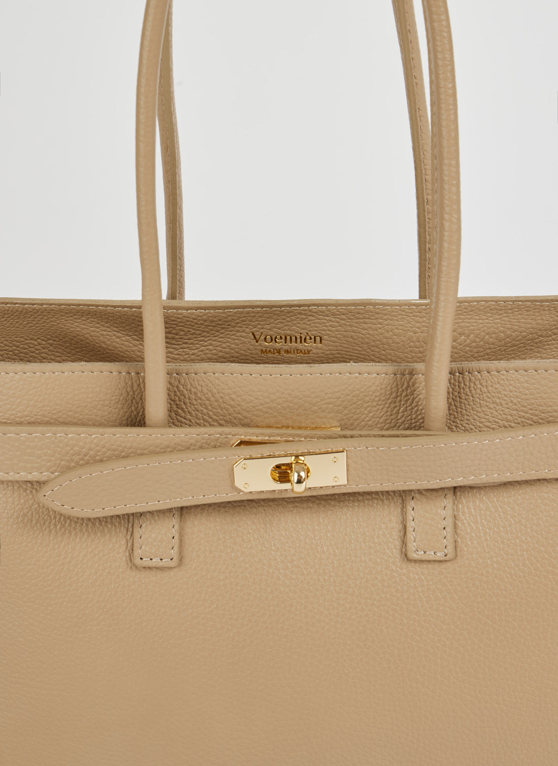 Béatrice Bag in Togo Leather Taupe