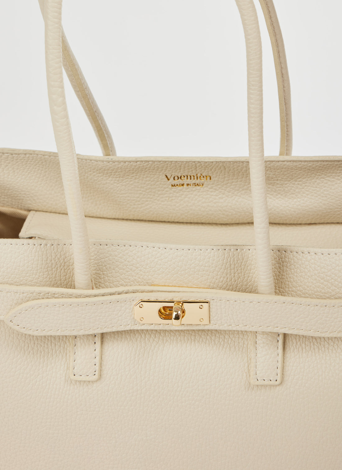 Béatrice Bag in Togo Leather Beige