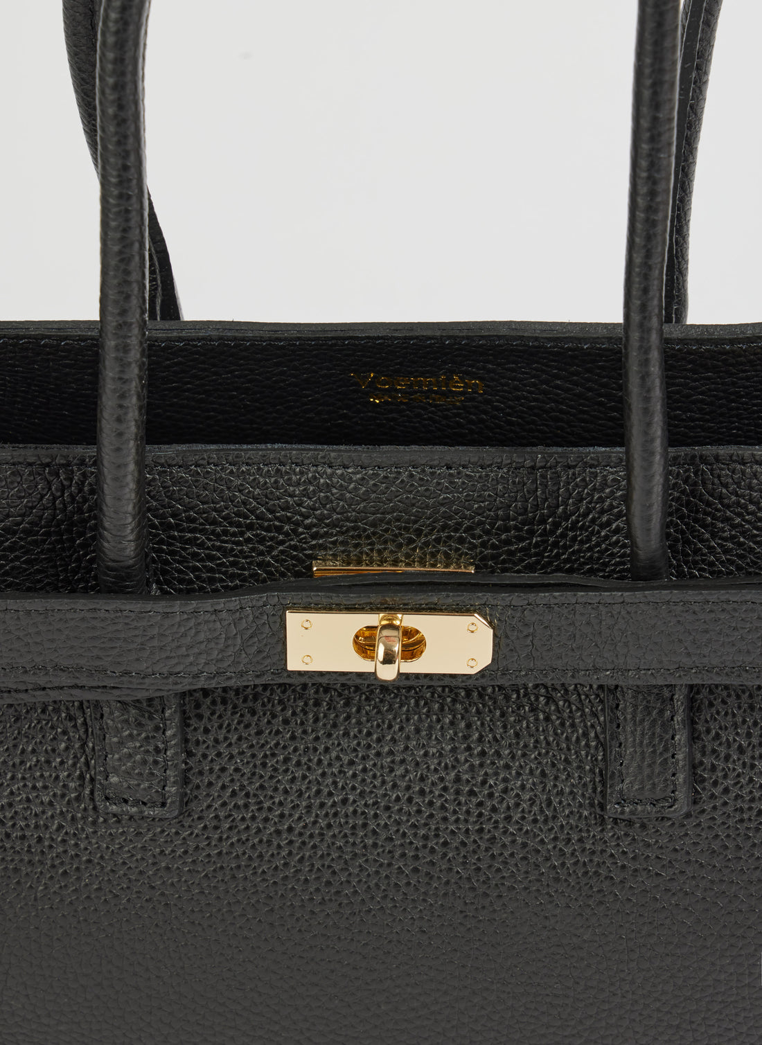 Béatrice Bag in Togo Leather Black