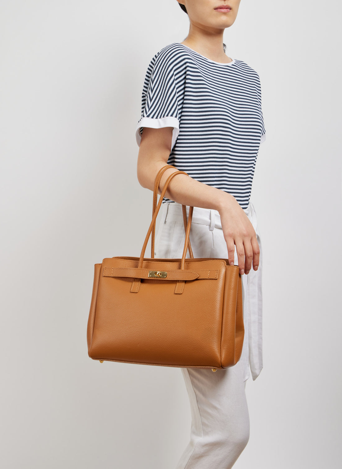 Béatrice Bag in Togo Leather Tan