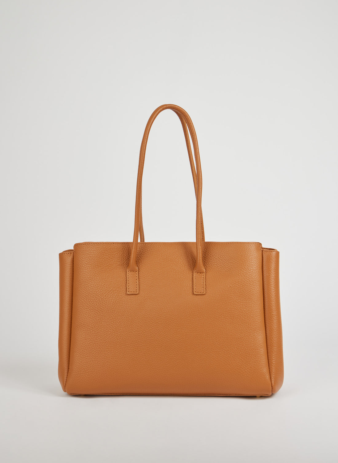 Béatrice Bag in Togo Leather Tan